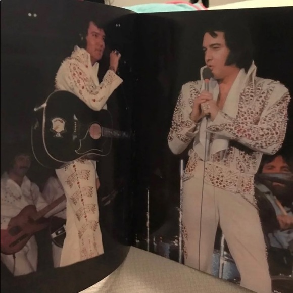 Elvis International the Magazine - Picture 5 of 5